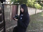 偶遇还在读书的前女友 拉到家里再续旧爱