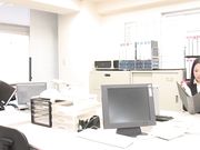 办公室新来小妹被直男同事撕开丝袜内射