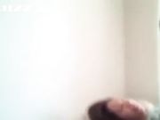 清纯美女第一次性爱时就被男友各种动作爆插 表情既享受又痛苦