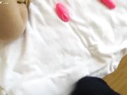 某航空公司空姐穿着制服大尺度私拍被摄像师用假鸡巴震蛋玩逼逼