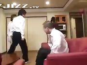 儿子不在家 好色公公趁儿媳妇洗澡时强行拔屌插屄