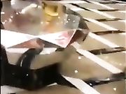 现在的主播花样真多在KTV里直播啪啪还叫粉丝刷礼物3