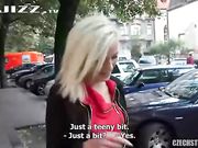 出差时 风骚女秘书诱惑勾引 忍不住在车上干了一炮