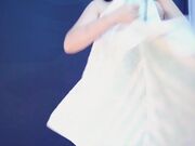 屄屄按摩抽插护理 富婆兔兔的新玩法