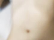 牛仔短裤贫乳美女特写深喉掰穴舔逼特别爽1