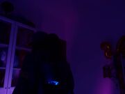 特写阿卡里的小穴骑在大鸡巴上