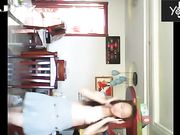 天然大奶艺校漂亮高挑长发美女自家客厅慢慢脱衣走秀 不多说了 秒懂下吧