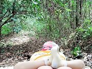 带婊妹去户外露脸深喉卡在树上疯狂输出03