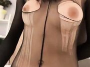 一群男女开房操逼 连体黑丝妹先上场 开档露奶骑乘抽插