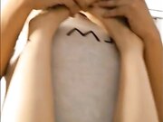 大胸美女喝醉酒后敲开陌生男房门,进屋就倒爆操