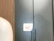 御姐妹子黑丝袜按摩推油安慕希酸奶湿身