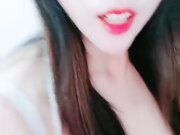 哺乳期奶妈手指抠逼勾引特写大鲍鱼尿尿