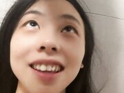 邻家妹妹型新人小妞 自慰炮友进来要操逼 闺蜜在隔壁床睡觉 69姿势互舔