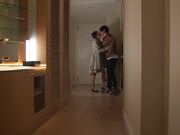 笑着亲了又天真地玩了起来 我要在酒店约会 直到早上我一遍又一遍地要求它東雲1