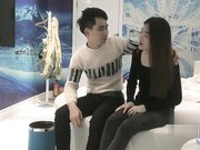 高价外围肤白如雪甜美女神美腿翘臀温柔配合