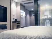 骚气嗲嗲眼镜性感妹子 黑丝高跟鞋撕裆摸逼侧入骑乘大力猛