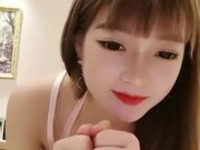 小姐姐白皙美乳无毛粉穴妹子带闺蜜双飞 撸硬轮流上位骑坐自大力抽插猛操2