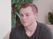 德克萨斯州帕蒂的继子观看她在 BBC 肛交中达到高潮