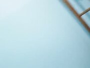 越来越疯狂 约炮友楼道露出玩穴 扩阴接尿 后入爆操内射