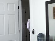 詹妮弗 怀特 告诉继子 只要我愿意 你就可以操我