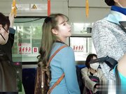 给女友带着跳蛋一路挑逗