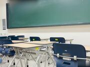 刚下课看到没人就和女朋友直接做爱了