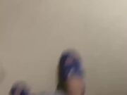 侄子爆肏嫂子 家中无人嫂子饥渴求精 你哥要是有你那么厉害我也不至于会这样