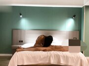 约炮兔牙美眉娇俏可爱换位深插内射溢出要吃紧急避孕药