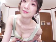 哥哥你想怎么做 小鬼妹妹最近经常走光2