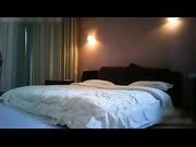 黑发长直按摩技师来家里服务