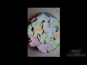 约炮女同事最近她老公出差不在家寂寞了