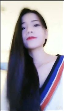 美女主播颜寶現場直播艷舞挑逗狼友