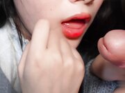 欲求不滿侄女爬上叔叔床, 淫舌堵嘴白浆满盈不射不休