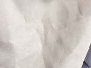 表姐跟老公吵架，来我家借住被我强行在厕所操了，一开始很抗拒