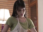 上司的白皙美臀年轻太太的无内裤1