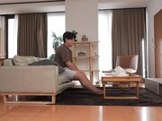 却极度性感 拥有无防备的丰满胸部 我被她们狠狠地占有并内射了1