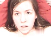 信仰宗教的继妹乱搞同性恋继兄弟以整顿她的性瘾骚逼