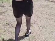 湖边抓螺丝性感黑丝妹妹凉亭勾引哥哥小竹林激情后入爆插粉嫩鲍鱼淫水四溅