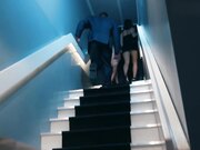 性感的女士决定勾引有钱小伙子们