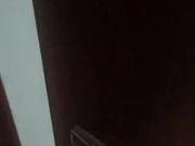 剧情片-打工妹午休被小偷潜入绑手劫色