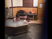 宾馆盗摄 情侣私人温泉旅馆被工作人员暗藏摄像头偷拍传网络 受害女崩溃大哭