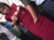 从撕裂的连衣裙缝隙间被重点开发乳头的阿嘿颜敏感女1