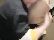 KTV做爱 爆乳少妇勾引大哥KTV厕所做爱