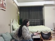 一个极品清纯妹子经验少但是非常配合做得时候小表情非常丰富娇喘声也非常好听身材纤细皮肤雪白的