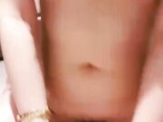 尖下巴網紅騷貨酒店約炮禿頭男騎乘位操的叫爸爸