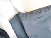 鬼父大牛下药迷奸女儿惨遭翻车 不顾女儿的反抗强行强奸女儿