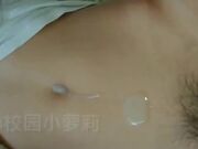 痴呆侄女 叔叔乱搞痴呆侄女 傻白甜被操得苦笑