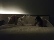 双飞俩高颜值妹子边舔奶头边口交轮番操逼