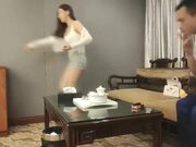 探花寻欢 风骚御姐极度诱惑 榨精小能手征服小哥哥