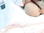 带闺蜜参见换妻游戏 看闺蜜被操 清纯甜美少女也想爽一爽 怼入紧致小穴